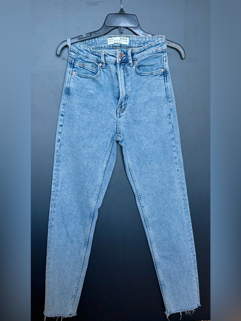 Stradivarius High-Rise Light Blue Slim Mom Jeans